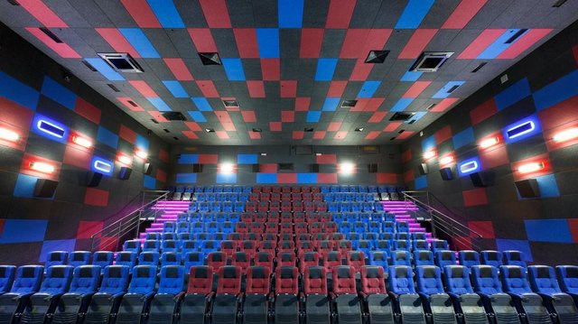 Кинотеатр «Синема 5» в СПб – культурный центр города Кинотеатр «Синема 5» в СПб – культурный центр города